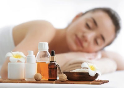 Le massage relaxant aux huiles essentielles